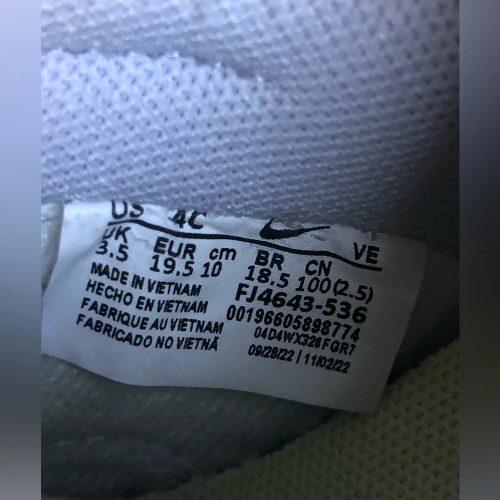 Nike Dunk Low SE “Easter” Shoes Size: US Toddler 4C EUR 19.5 CM 10